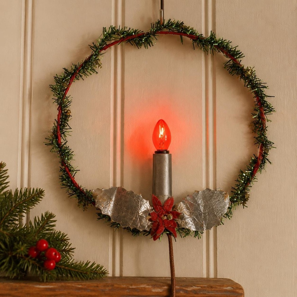 Vintage 1940s 1950s Lighted Christmas Wreath Cloth Cord Works Wall Decor